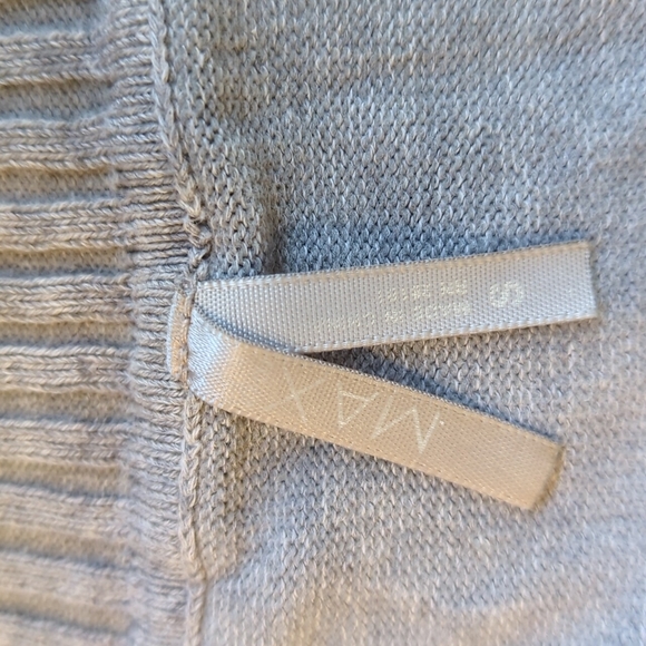 Grey Sweater - Picture 3 of 3